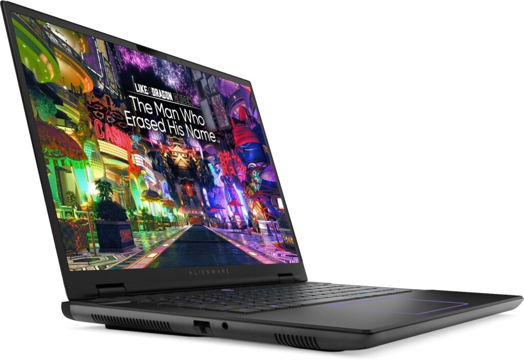 Alienware m16 (R2) Front Cross View